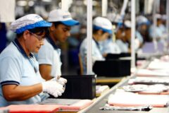 Indústria de eletrônico está selecionando Auxiliar de produção; Envie seu currículo!