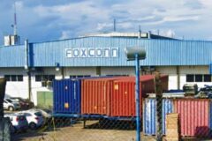 Fábrica da Foxconn está selecionando Operador de Multifuncional, Alimentador, Operador smt l, Revisor de solda; Envie seu currículo!