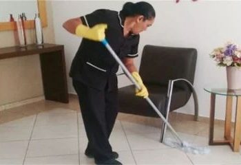 Empresa no segmento de Hotelaria está selecionando Auxiliar de serviços gerais; Envie seu currículo!